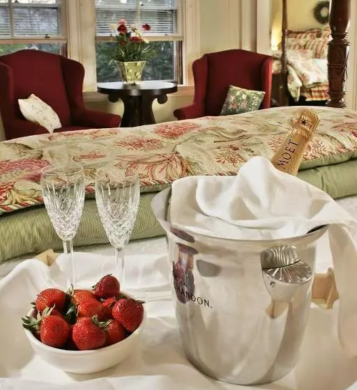 スタンダードルーム, Inn At Jackson