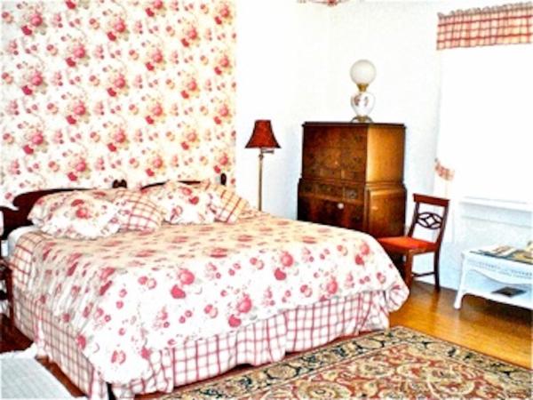 标准间, Whistler's Inn