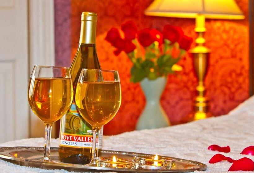 غرفة قياسية سرير كينج, Elk Forge Bed And Breakfast