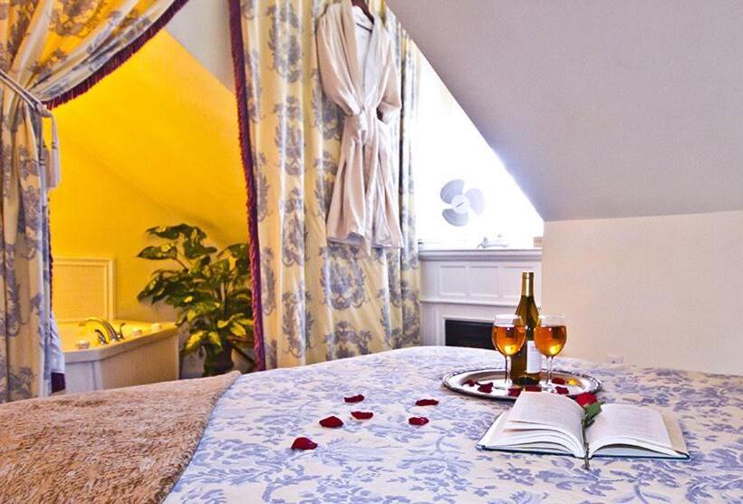 غرفة قياسية مزوَّدة بجاكوزي, Elk Forge Bed And Breakfast