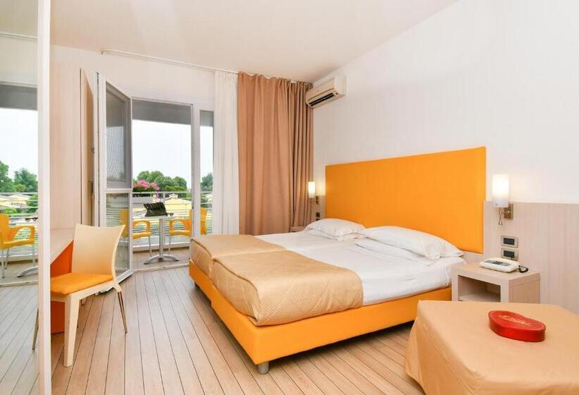 Номер Комфорт, Adria Holiday Pra  Delle Torri