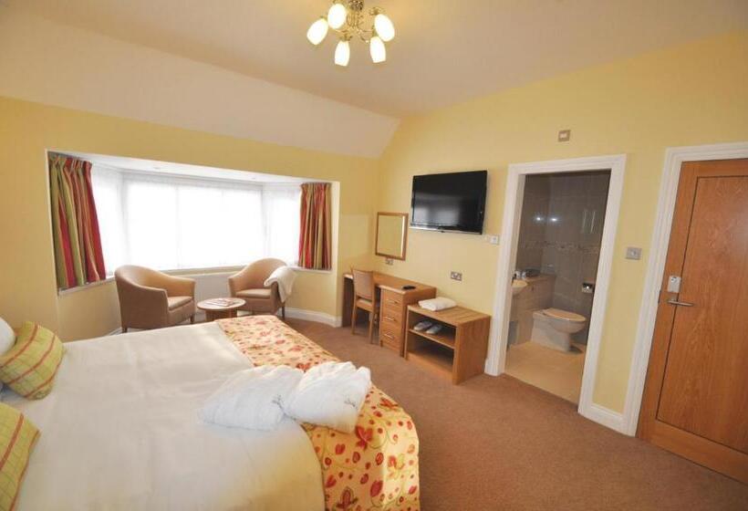 غرفة سوبيريور, Clover Spa And