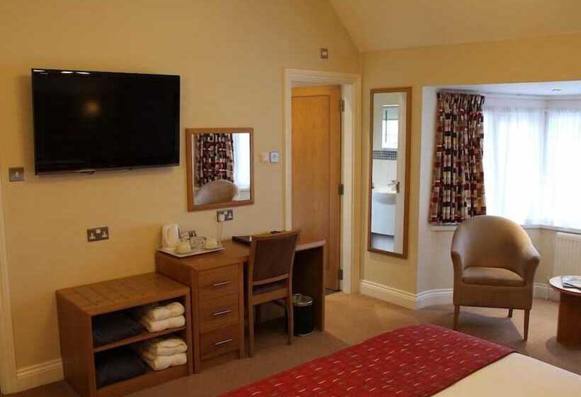 غرفة سوبيريور, Clover Spa And