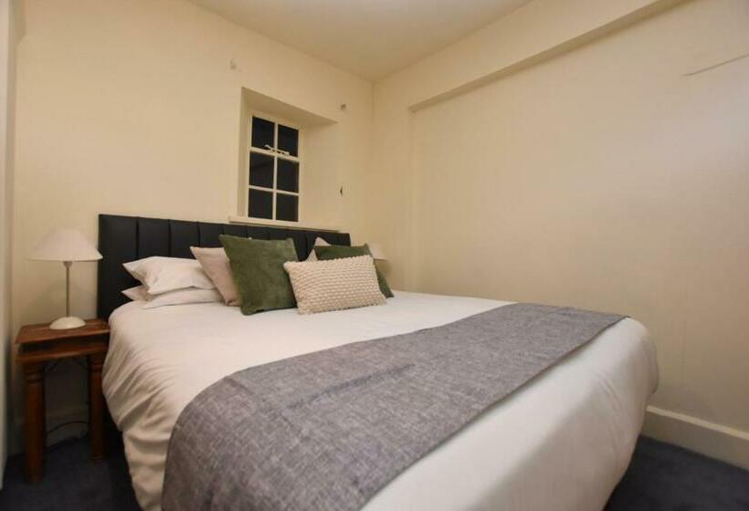 スタンダードルーム, The Halford Bridge Inn