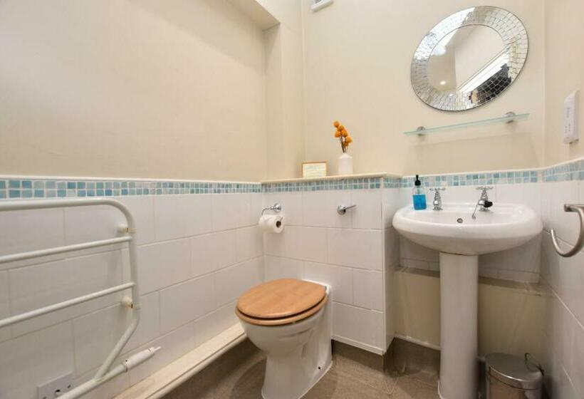 スタンダードルーム, The Halford Bridge Inn