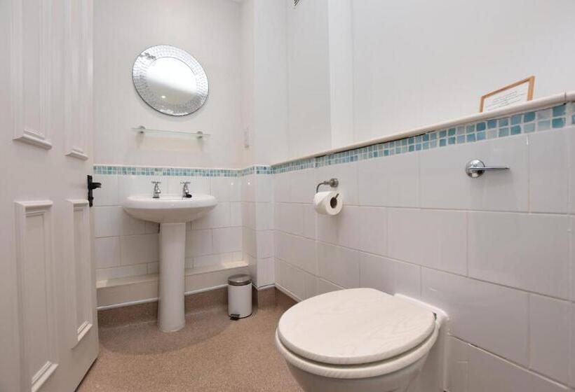 スタンダードルーム, The Halford Bridge Inn