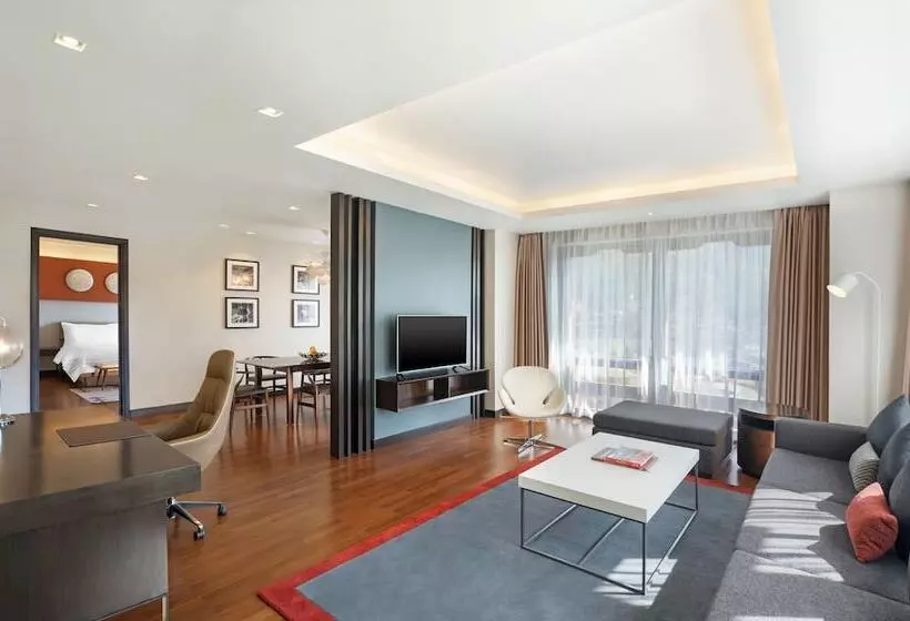 Königs Suite, Le Meridien Thimphu