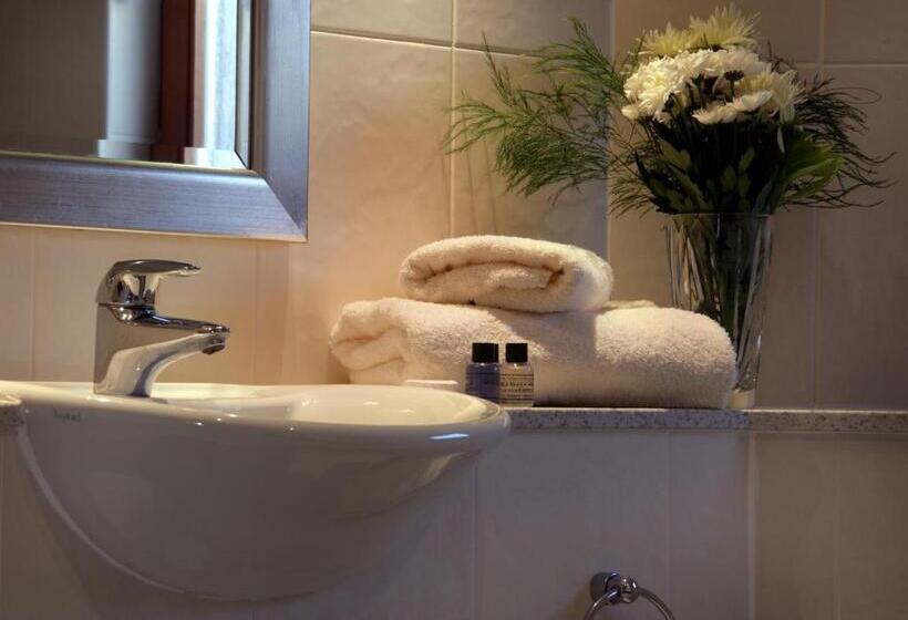 2-Bedroom Classic Apartment, Macdonald Spey Valley Resort