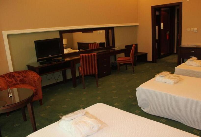 Deluxe Triple Room, Marma Hotel Istanbul Asia