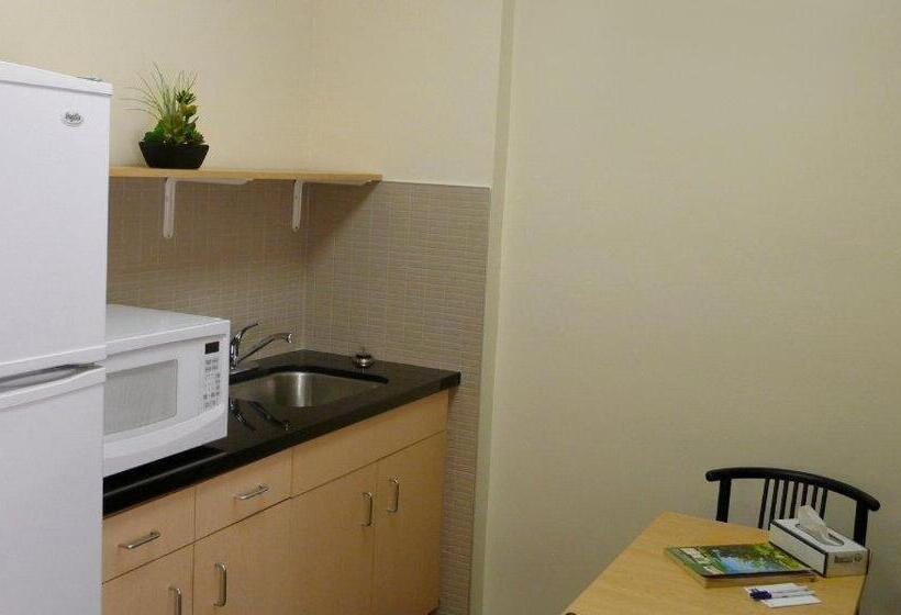 סוויטת 2 חדרי שינה, Residence & Conference Centre   Oakville