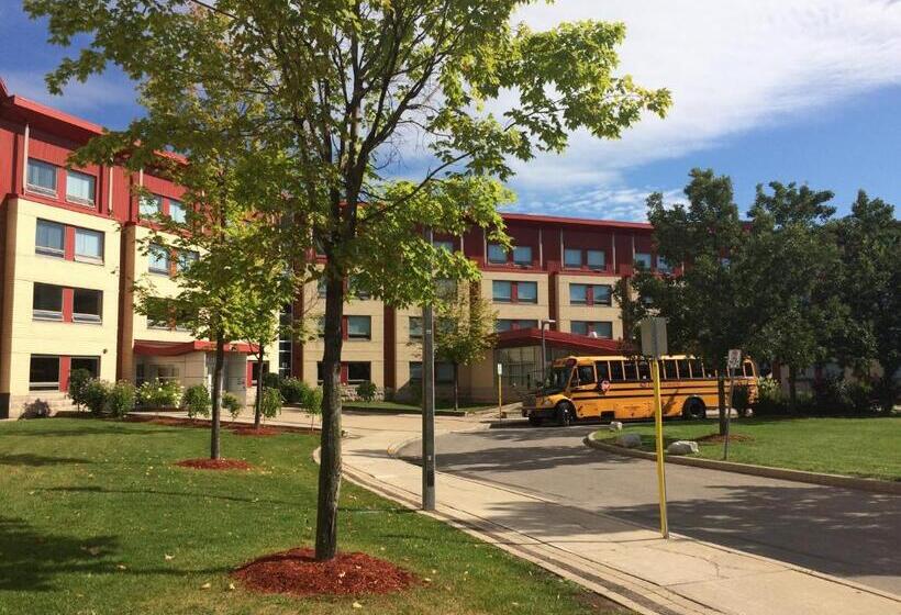 סוויטת 2 חדרי שינה, Residence & Conference Centre   Oakville