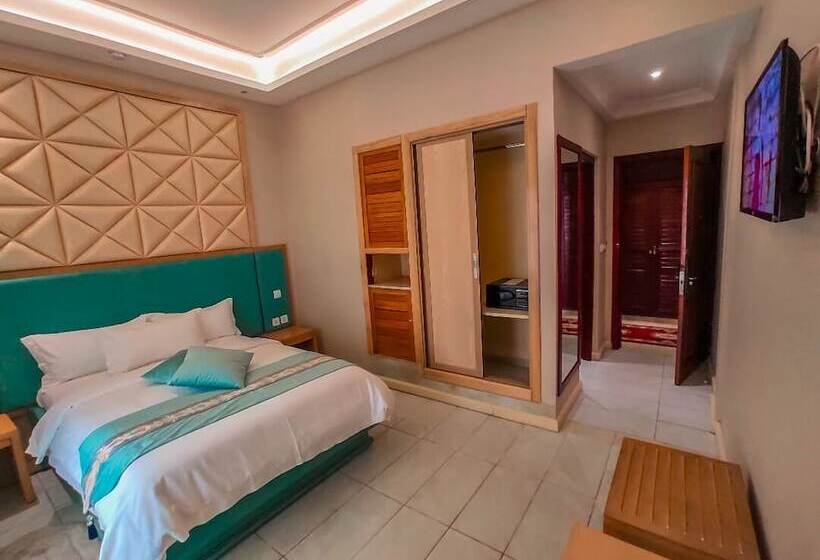 اتاق استاندارد, Royal Palace