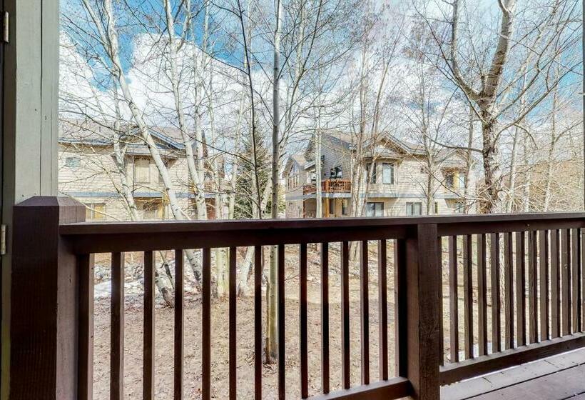 דירת חדר, Tarn Landing B7