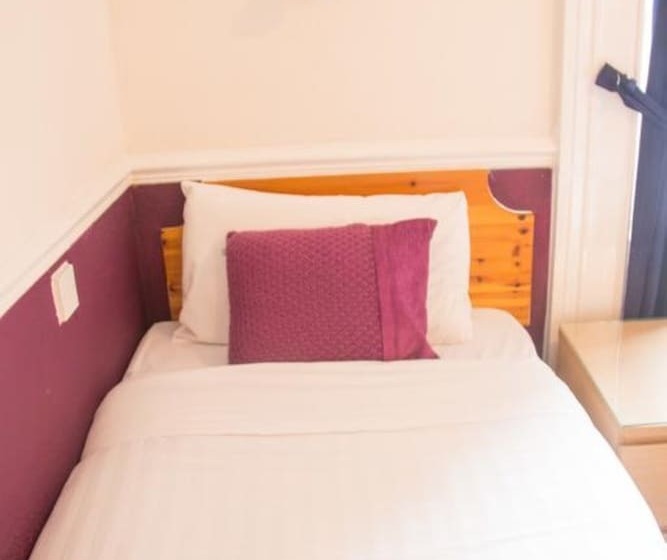 スタンダードシングルルーム, The Willow