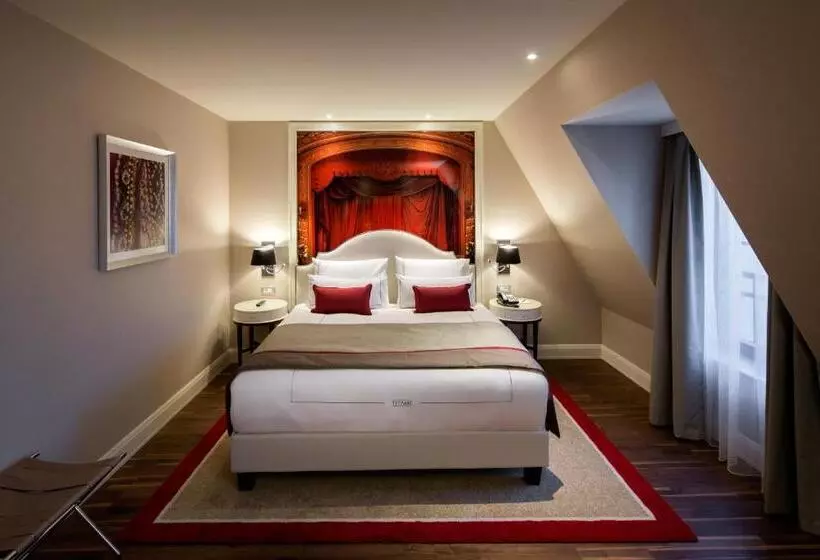 Junior Suite, Titanic Gendarmenmarkt Berlin