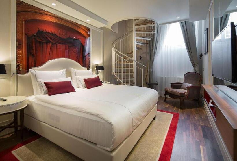 غرفة عائلية, Titanic Gendarmenmarkt Berlin