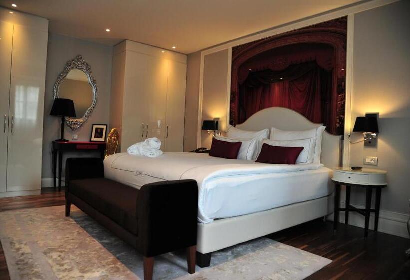 جناح, Titanic Gendarmenmarkt Berlin