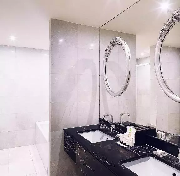 Suite, Titanic Gendarmenmarkt Berlin