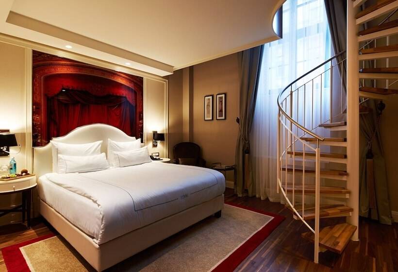 جناح دوبلكس, Titanic Gendarmenmarkt Berlin