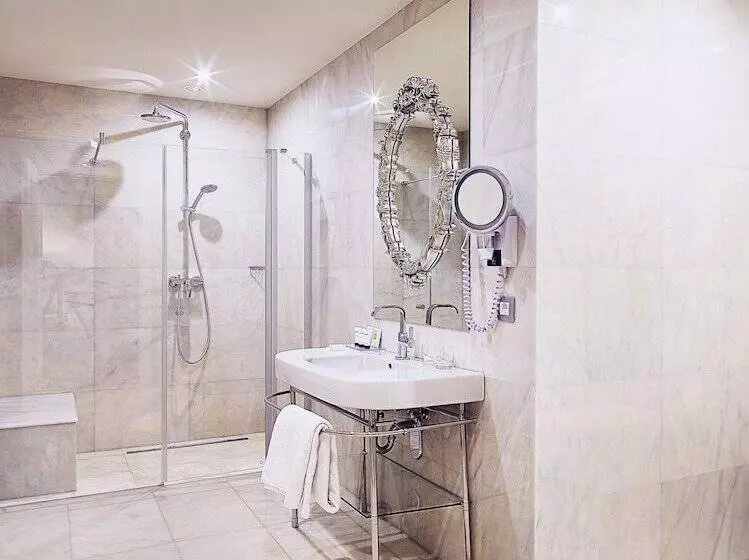 Duplex Suite, Titanic Gendarmenmarkt Berlin