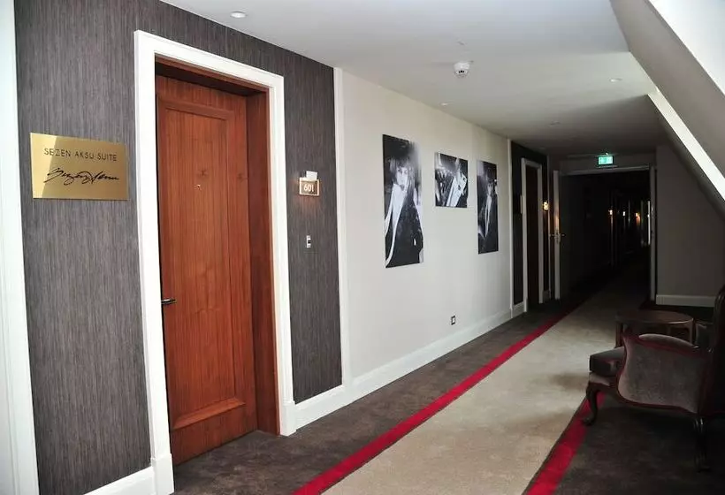 Suite, Titanic Gendarmenmarkt Berlin