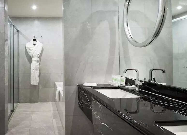 Suite, Titanic Gendarmenmarkt Berlin