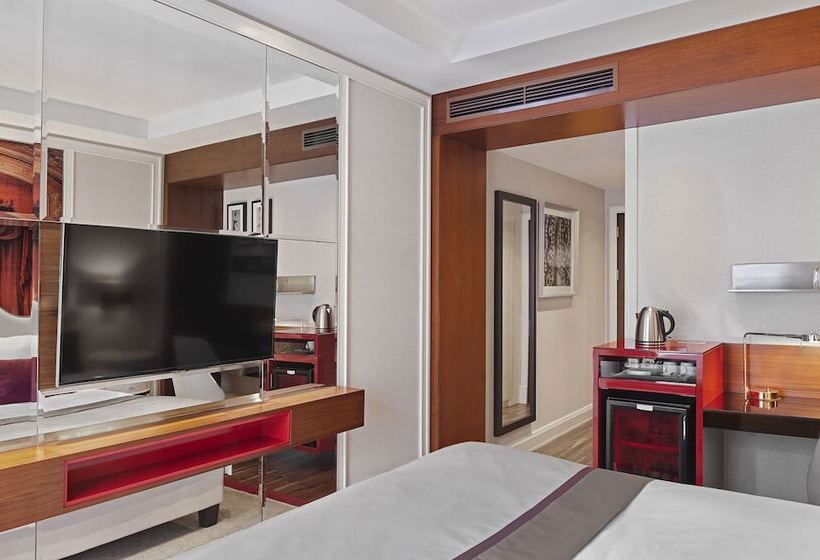 غرفة ديلوكس, Titanic Gendarmenmarkt Berlin