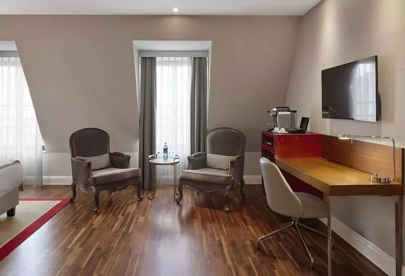 Junior Suite, Titanic Gendarmenmarkt Berlin