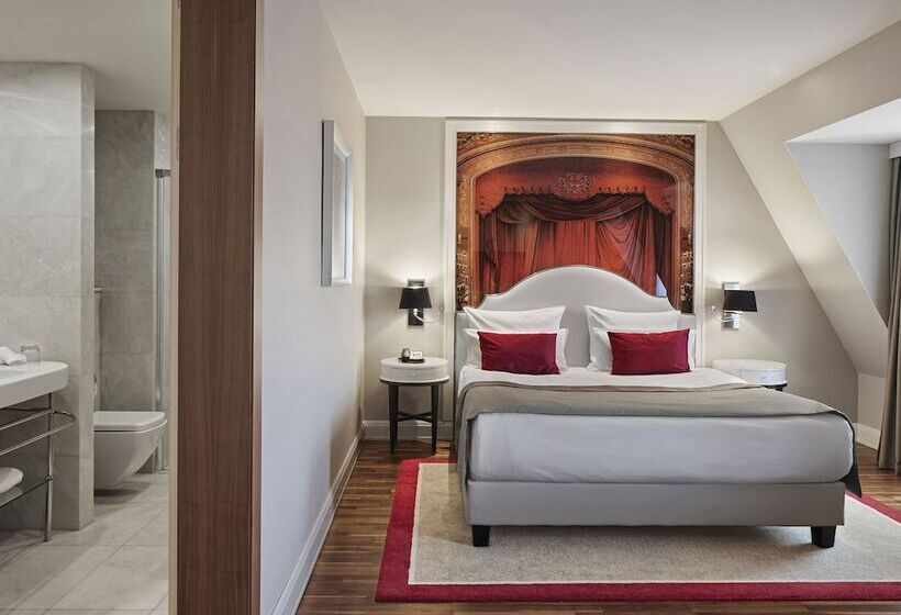 جناح جونيور, Titanic Gendarmenmarkt Berlin