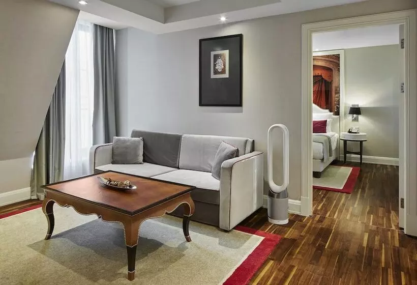 Suite, Titanic Gendarmenmarkt Berlin