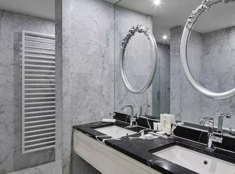 Suite, Titanic Gendarmenmarkt Berlin