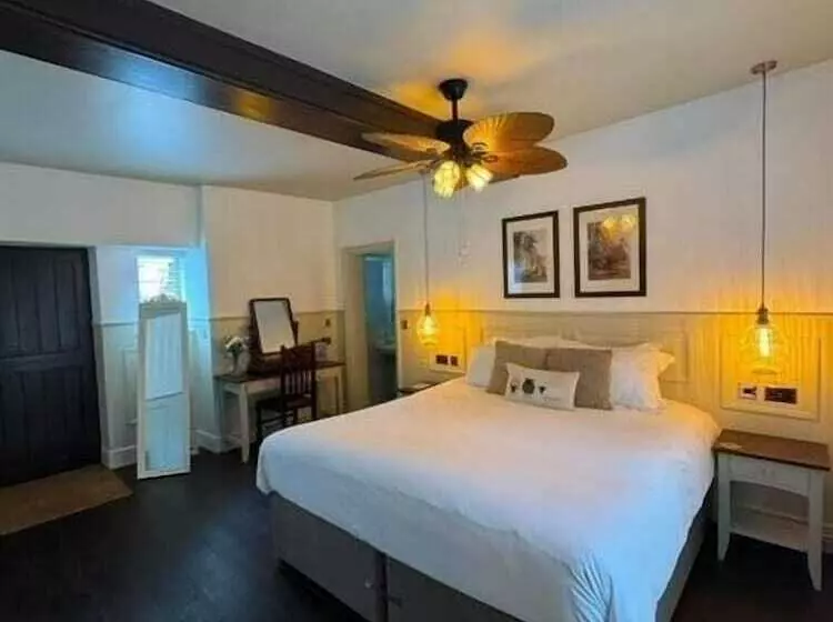 Habitació Triple Estàndard, Woolpack Inn