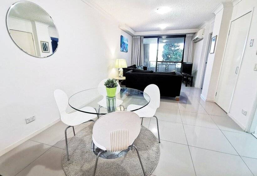 Апартаменты 2 Спальни, Inn On The Park Apartments