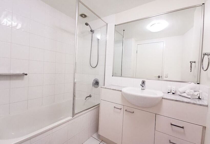 침실 2개 아파트, Inn On The Park Apartments