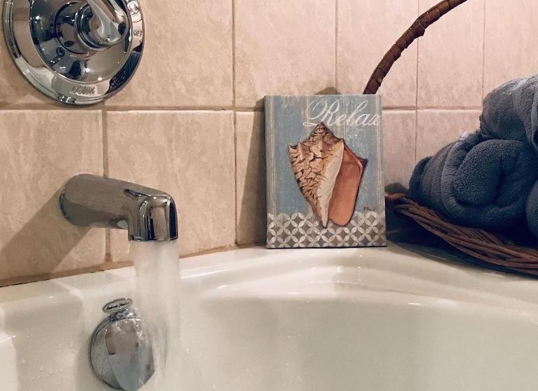 جناح سرير كينج, Innisfree Bed & Breakfast