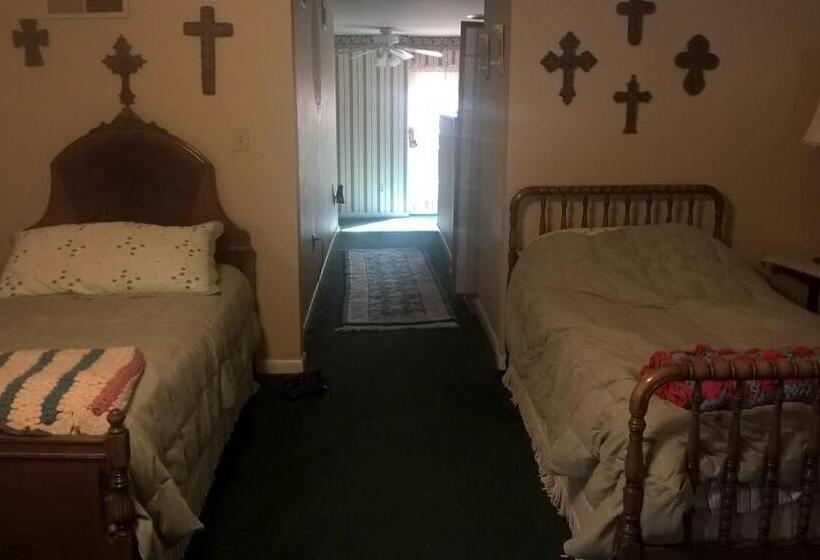 جناح سرير كينج, Innisfree Bed & Breakfast