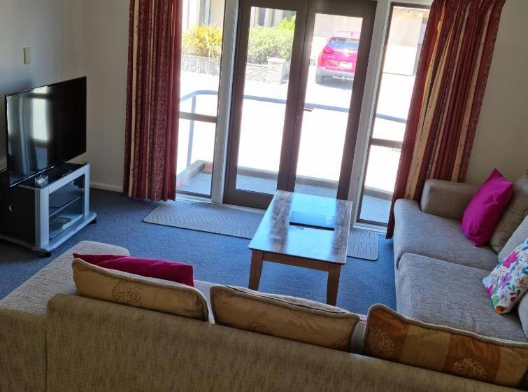 Семейный Номер, Methven Motel & Apartments