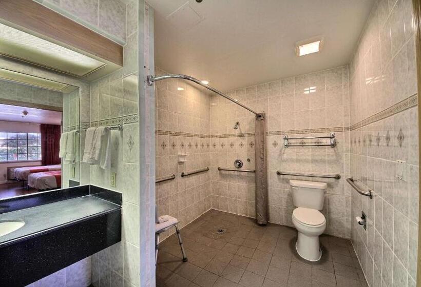 Четырехместный Номер Стандарт, Motel 6edinburg, Tx
