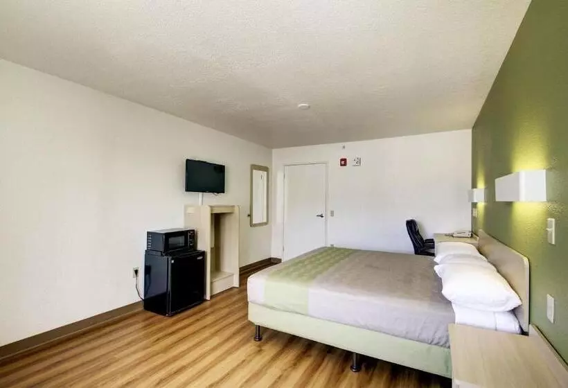 キングサイズベッドのデラックスルーム, Motel 6ogden, Ut  Riverdale