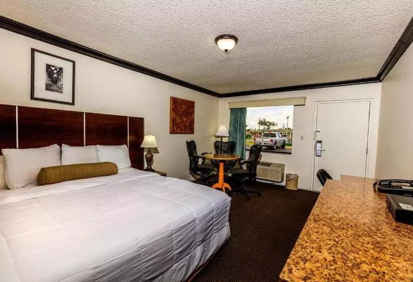 キングサイズベッドのスタンダードルーム, Budget Host Inn Florida City