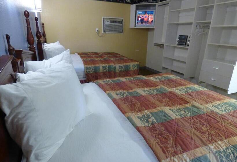 اتاق استاندارد, Coronada Inn & Suites