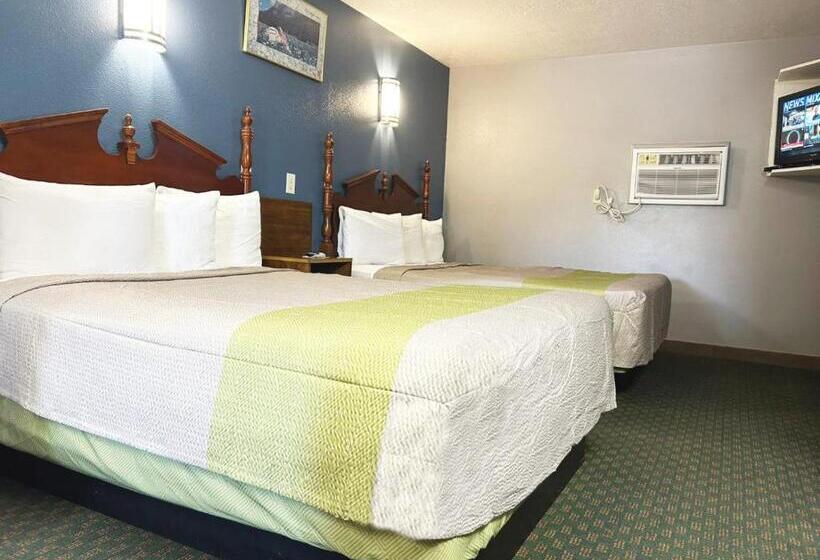 اتاق استاندارد, Coronada Inn & Suites