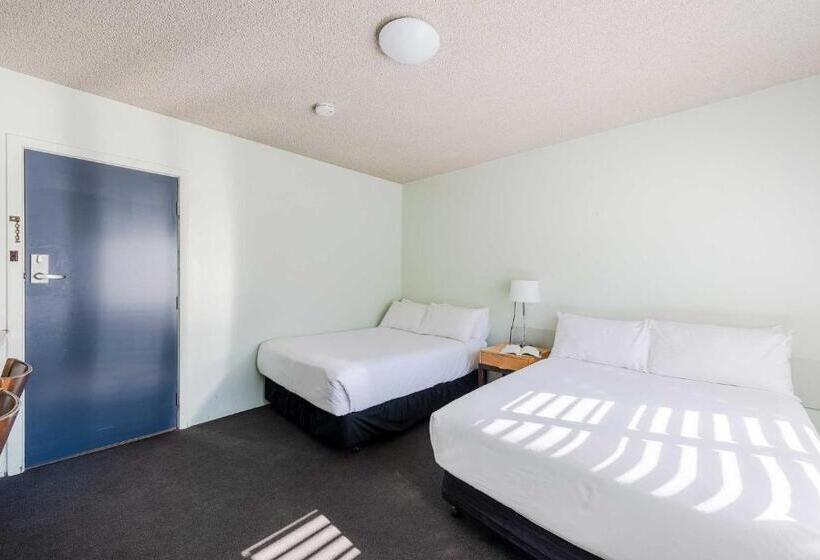 اتاق اکونومی, Panorama Bathurst