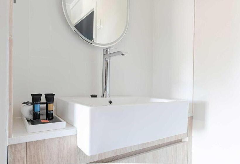 اتاق پرمیوم, Panorama Bathurst