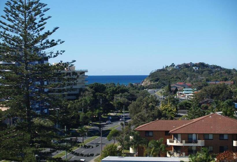 Superior 3-bedroom flat with a view, Sevan Apartments Forster