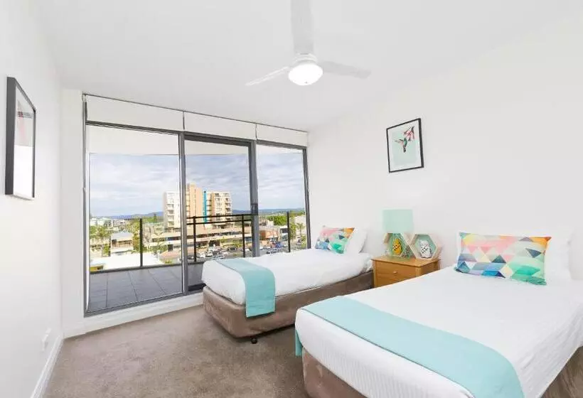 Superior 3-bedroom flat with a view, Sevan Apartments Forster
