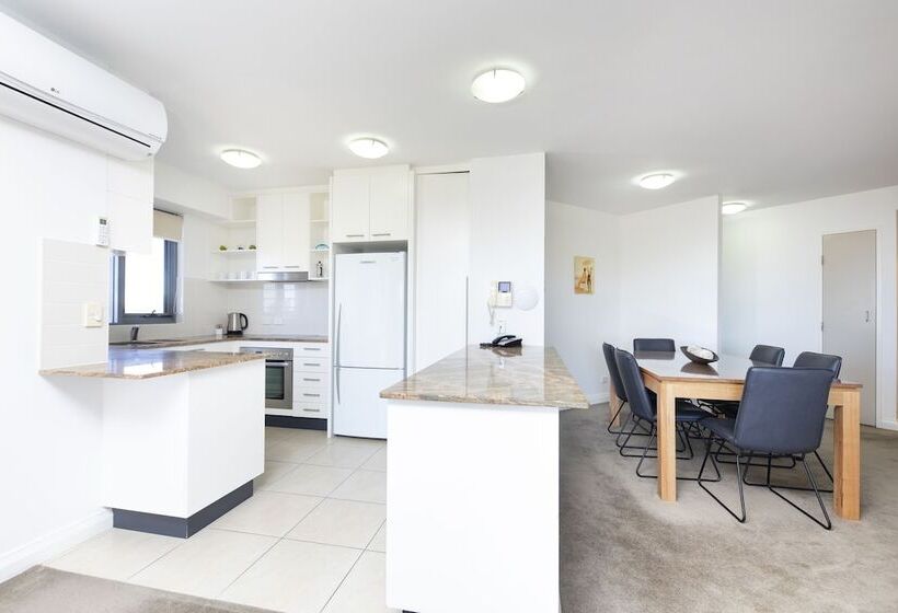 شقة بغرفتي نوم, Sevan Apartments Forster