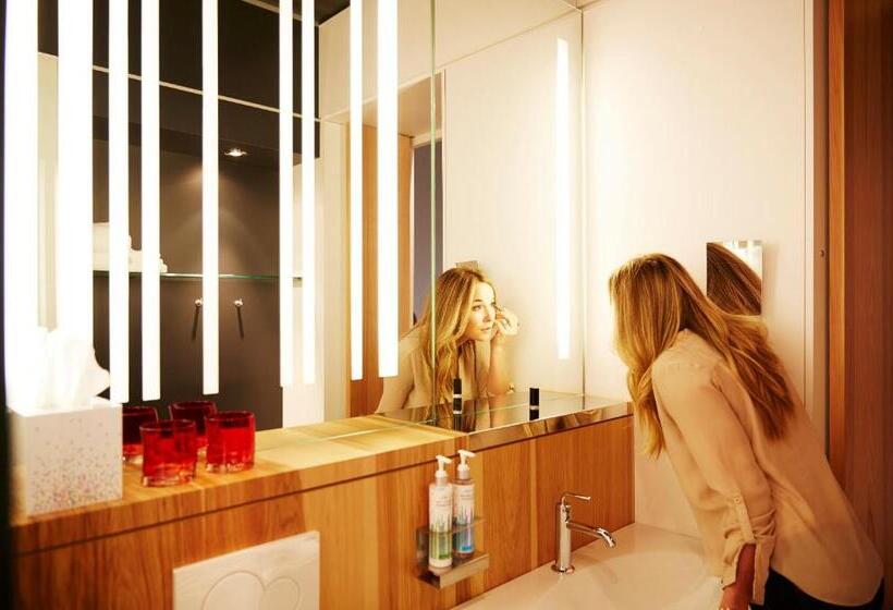 غرفة سوبيريور, Alt Hotel Winnipeg