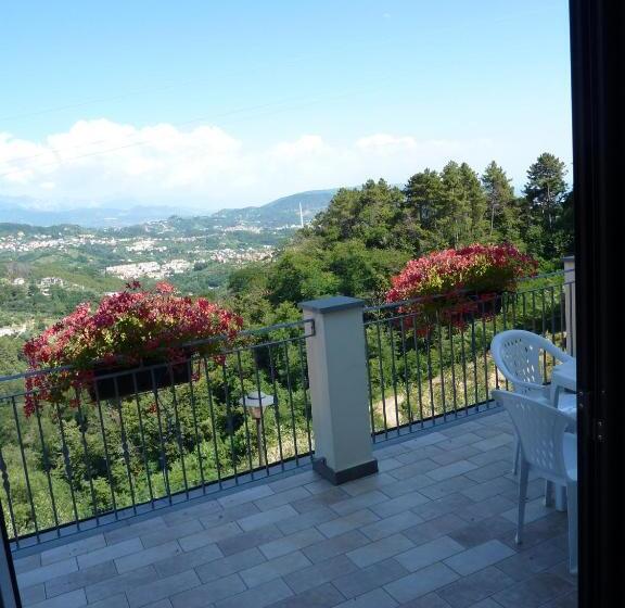 آپارتمان 1 خوابه با بالکن, Gli Ulivi Di Montalbano