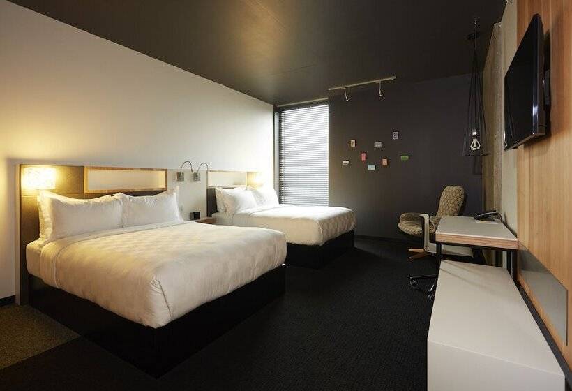 غرفه قياسيه سريرين مزدوجين, Alt Hotel Winnipeg